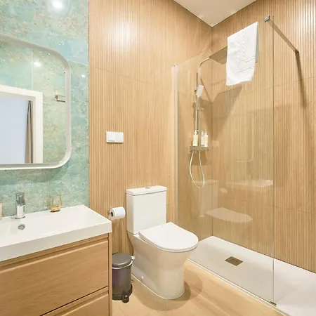 Brand New Anjos Appartement