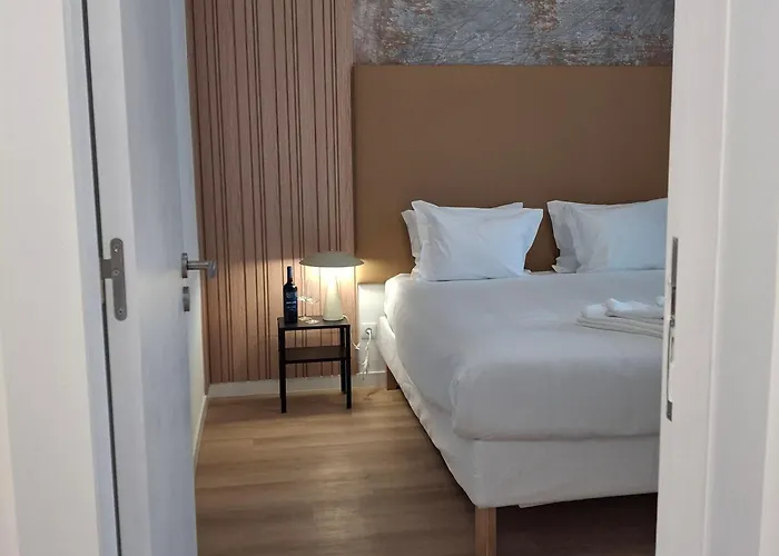 Brand New Anjos 公寓 *