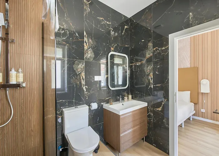 Brand New Anjos * ליסבון