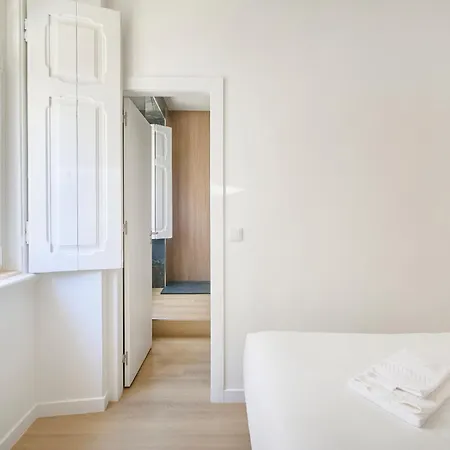Daire Brand New Anjos Lisboa