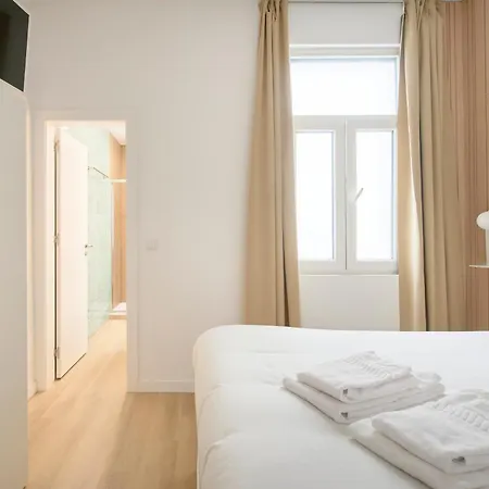 Brand New Anjos Daire Lisboa